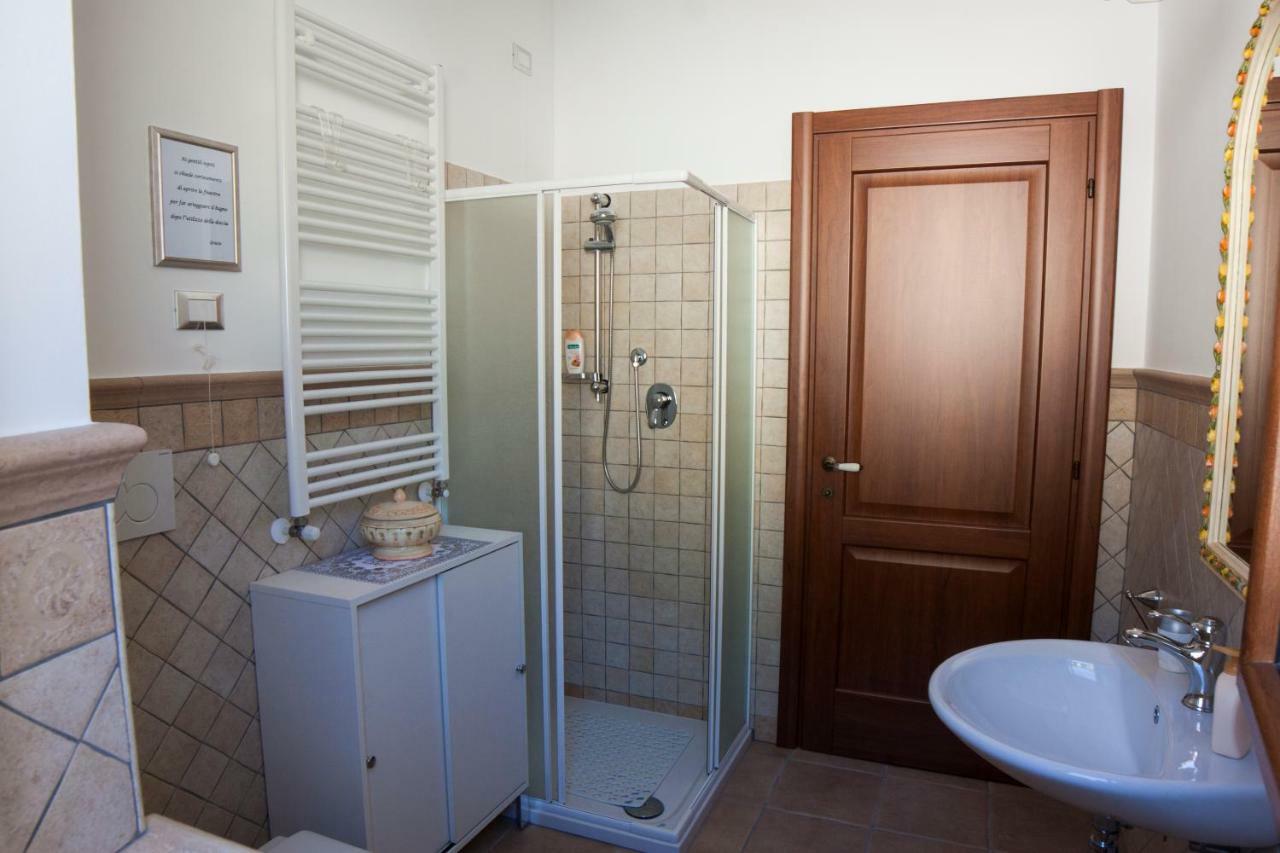 B&B L' Antica Fonte Spinetoli Екстер'єр фото